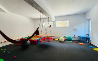 Casa individuala 450 mp, teren 1500 mp, 10 locuri parcare, Grand Hotel - Poză 11