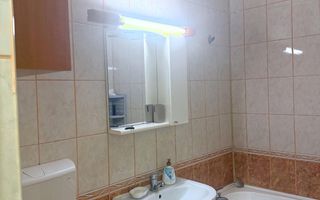 De vanzare apartament 2 camere, Mazepa 1, 64.000 Euro - Poză 2