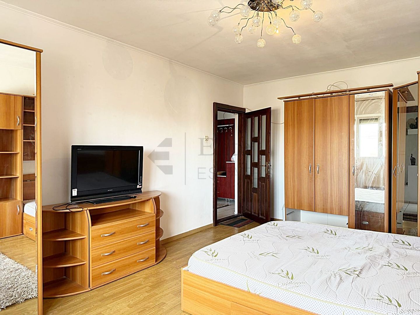 Apartament 3 camere de inchiriat in Nufarul - Poză 4