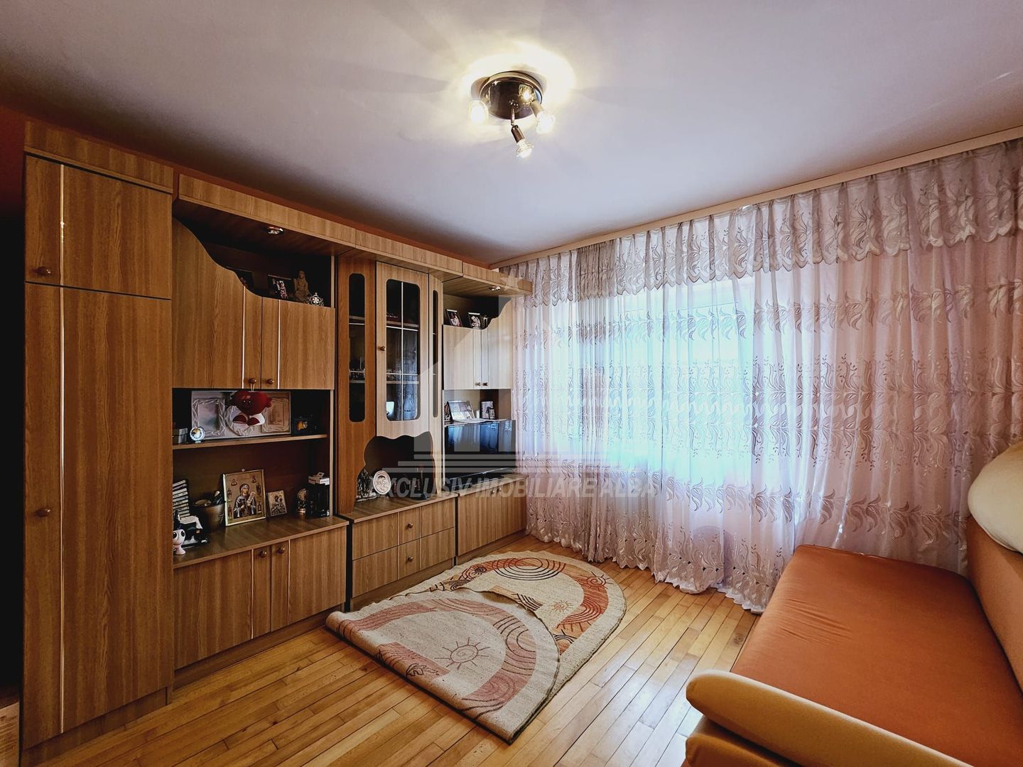 Apartament cu 3 camere decomandate, Cetate - Poză 6