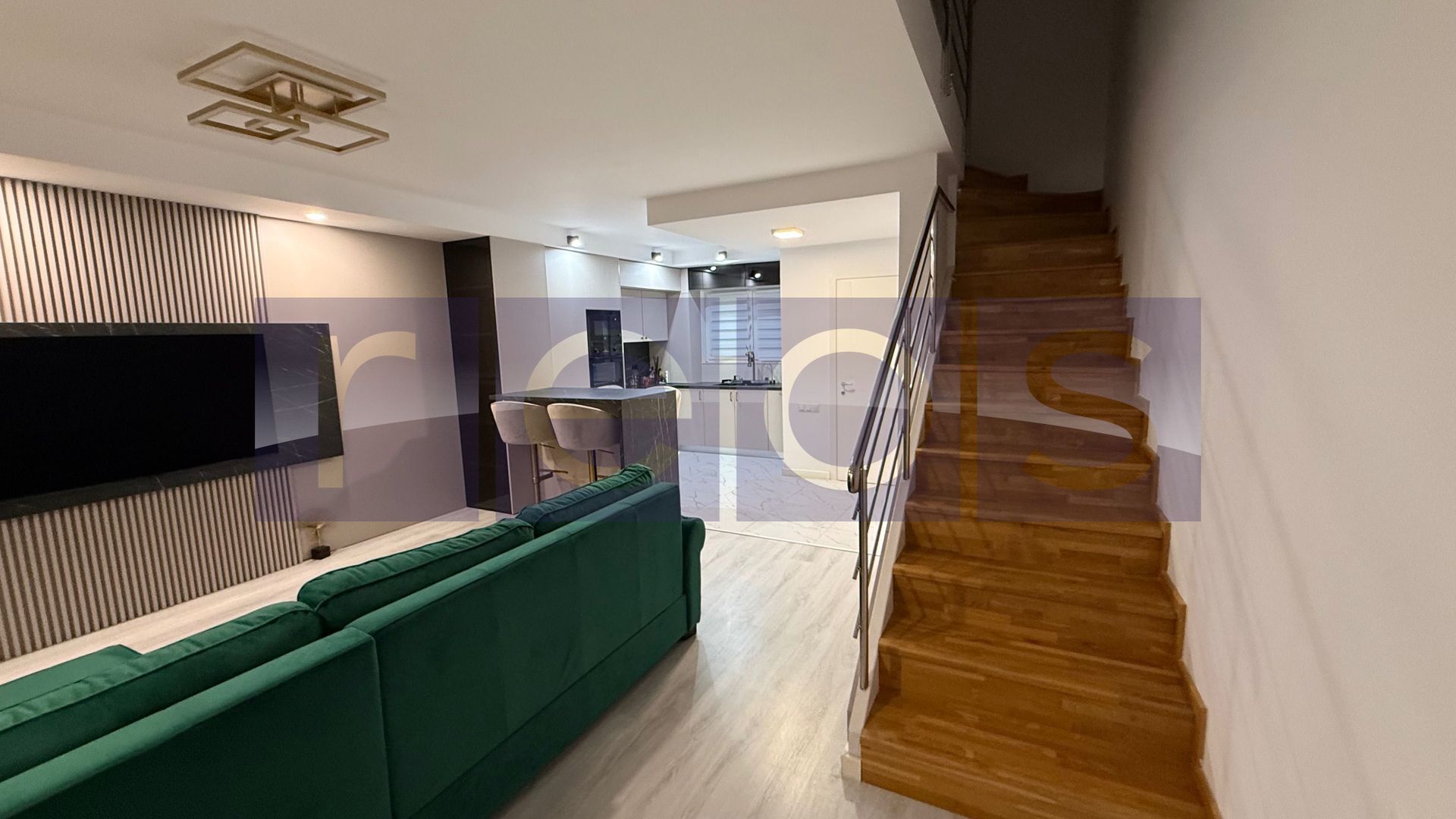 VILA 3 CAMERE CU GRADINA | VEDERE LAC SI PISCINA | COSMOPOLIS | 2 LOCURI PARCARE - Poză 5