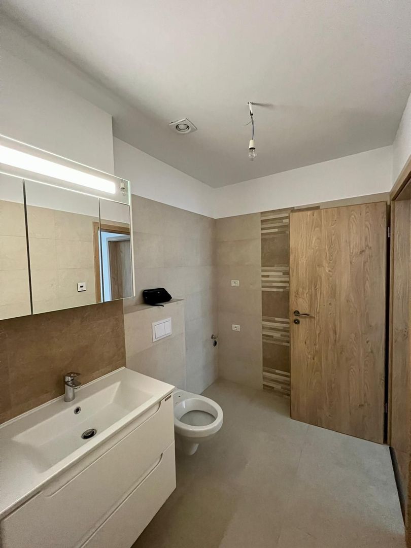 Apartament 2 camere, zona Soarelui-Stadion. - Poză 8