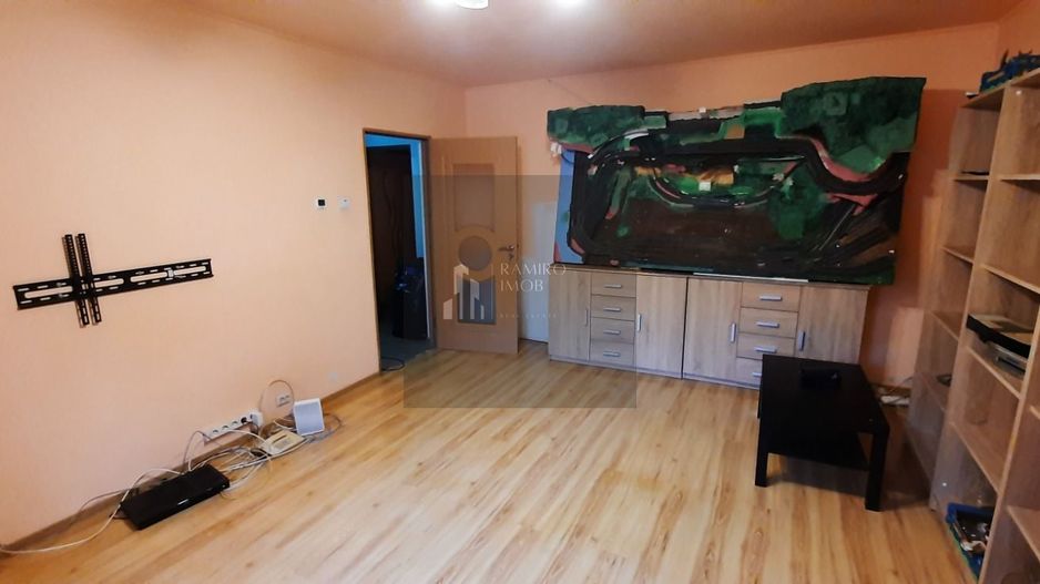 Apartament 3 camere, decomandat, 13 Septembrie - Poză 3