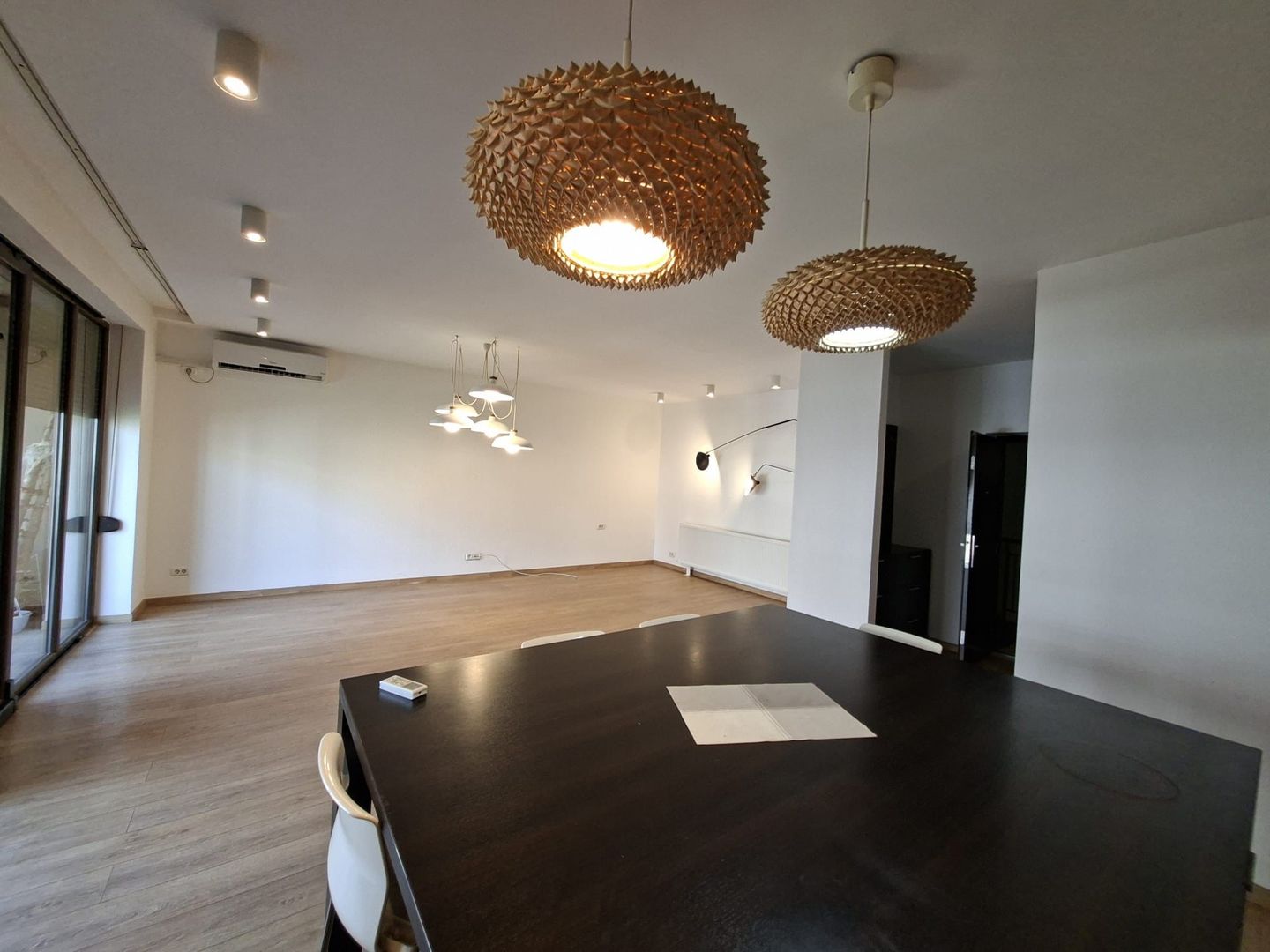 Spațios 4 camere, zona Braytim - Poză 15