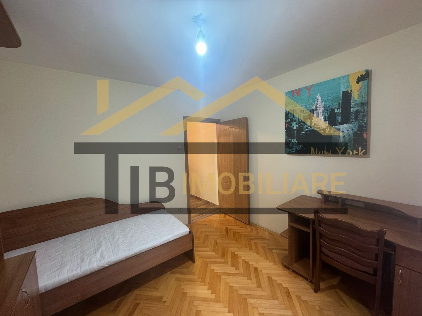 Apartament de 4 camere, 95mp, decomandat, Zona Electromures - Poză 6