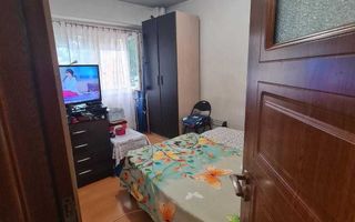 Vanzare Apartament 3 camere, 66 mp , parter, bloc reabilitat, Parcul Sebastian - Poză 3