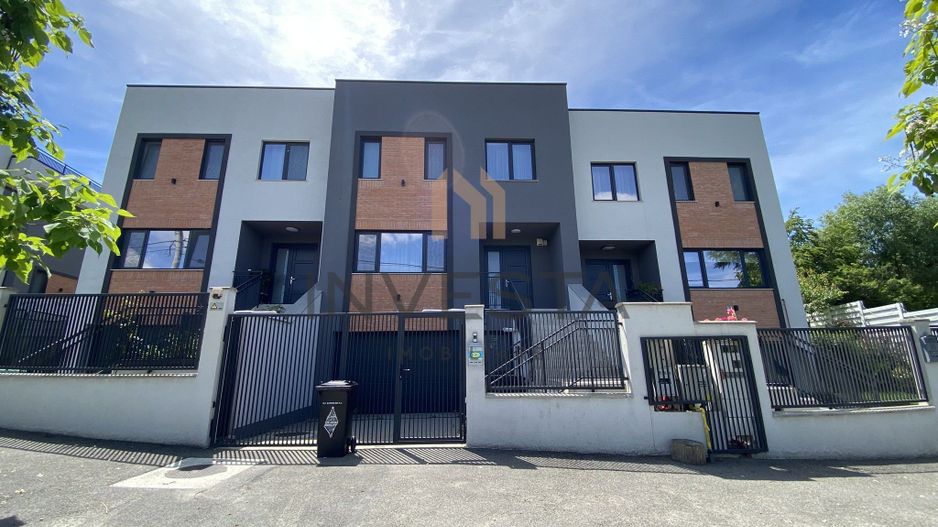 Casa premium de vanzare, vedere panoramica, Borhanci - Poză 1