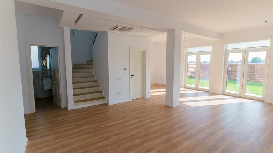 Vila individuala 4 camere | Tunari | Sistem Energetic Centralizat - Poză 6