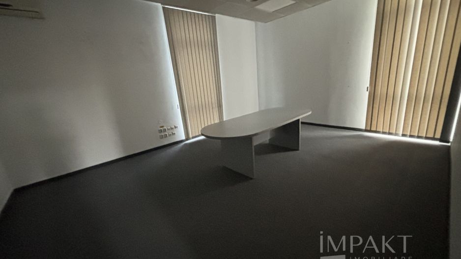 De închiriat spații moderne de birouri -Clădire centrala - Poză 19