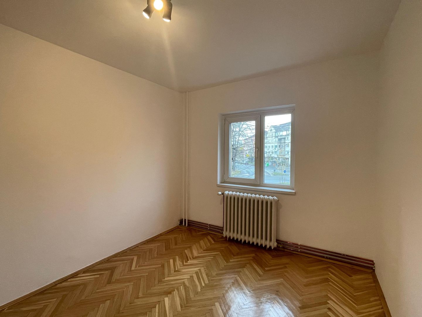 Apartament 3 camere - 2 bai - decomandat - Poză 6