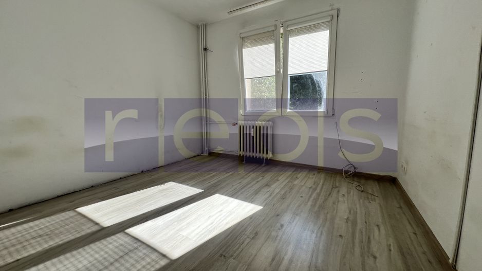 VANZARE 3 CAMERE | ZONA TITAN - Poză 3