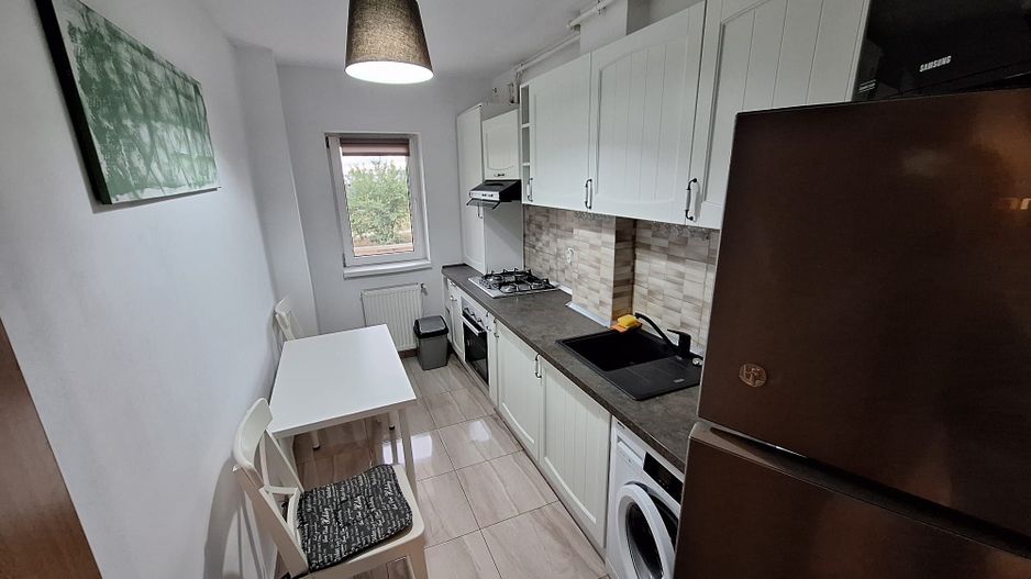 2 camere - DECOMANDAT - Mobilat SI Utilat - Parcare Subterana - Poză 10