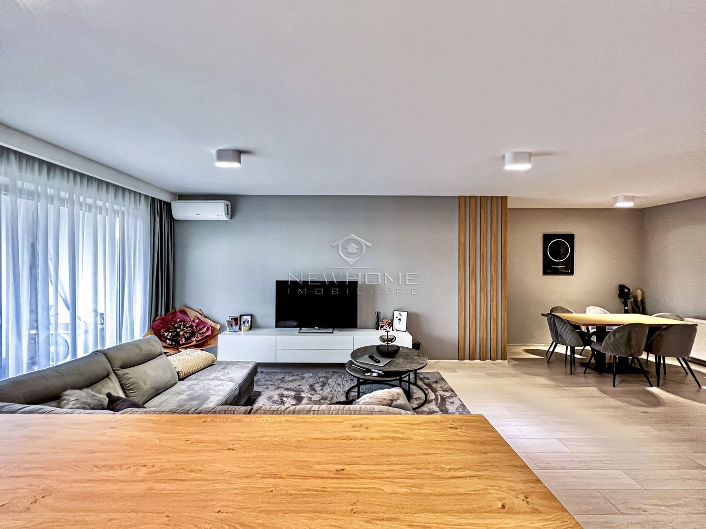 Apartament 2 camere 66 mp, zona Central - Poză 4