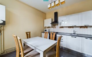 Apartament cu 3 camere Ultracentral - Poză 13