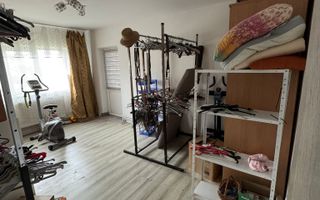 Apartament decomandat 3 camere - 80 mp - Valea Lupului - 360€ - Poză 4