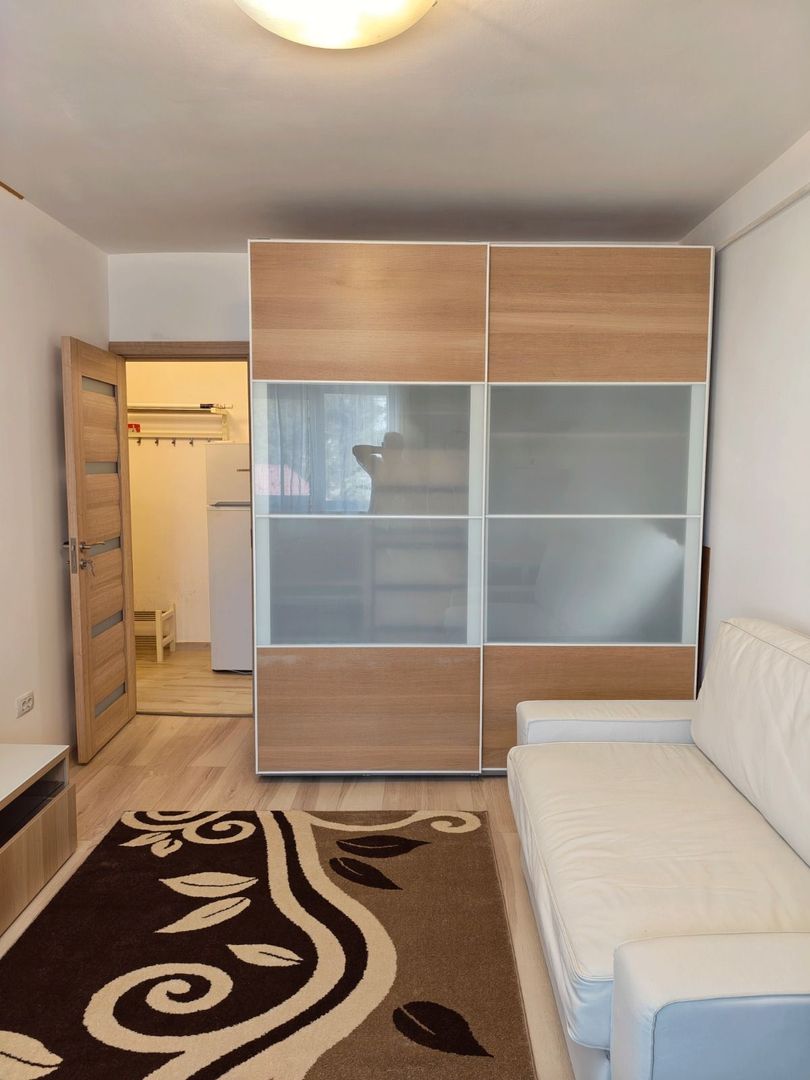 Apartament 1 camera Dec 27 mp Metalurgie Gradinari 60000 euro - Poză 4