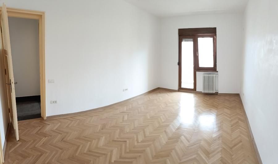 APARTAMENT ULTRACENTRAL ZONA  KOGALNICEANU - Poză 5