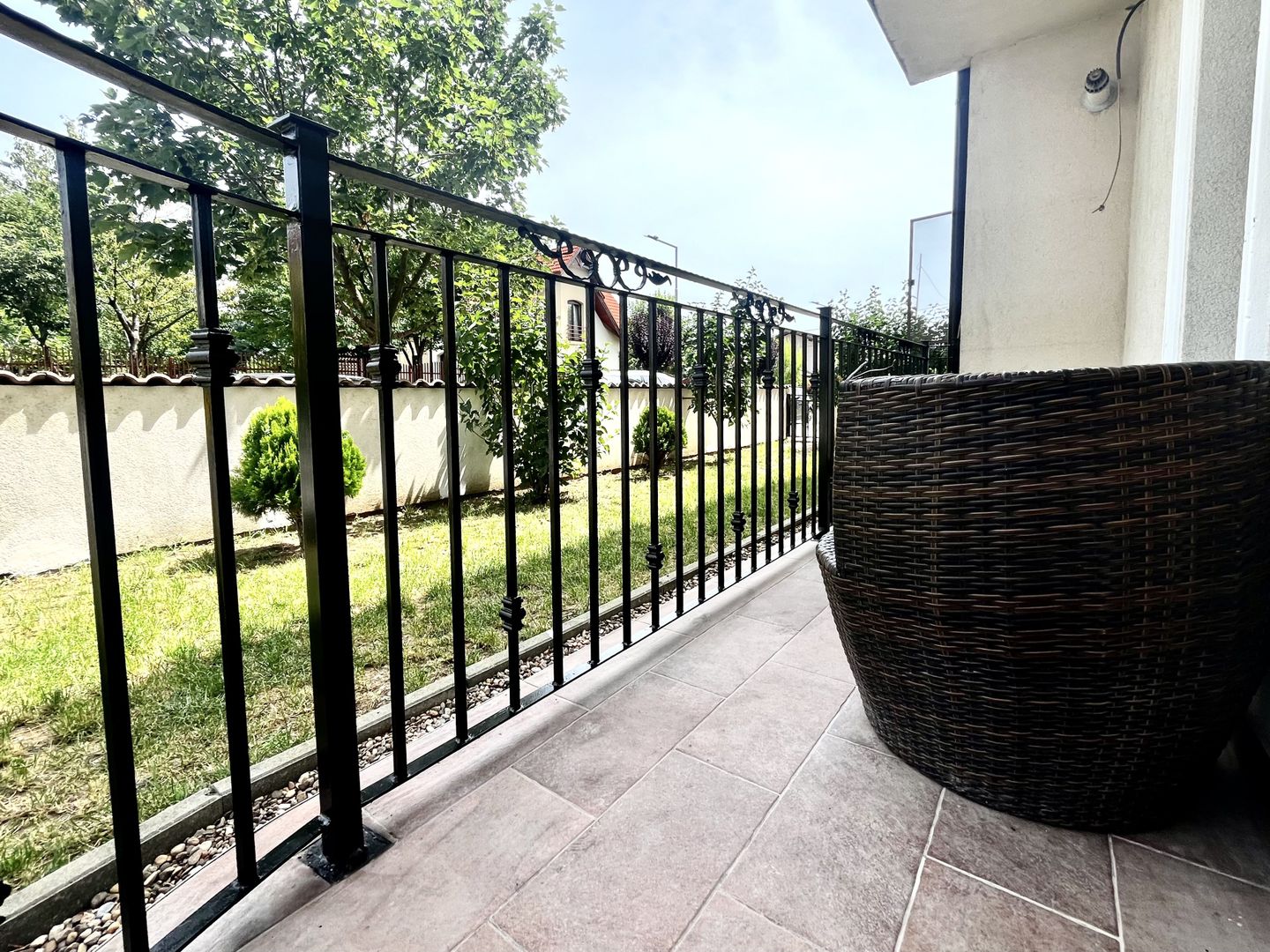 Apartament 2 camere, cu grădină proprie, la intrare in Dumbrăvița - Poză 13