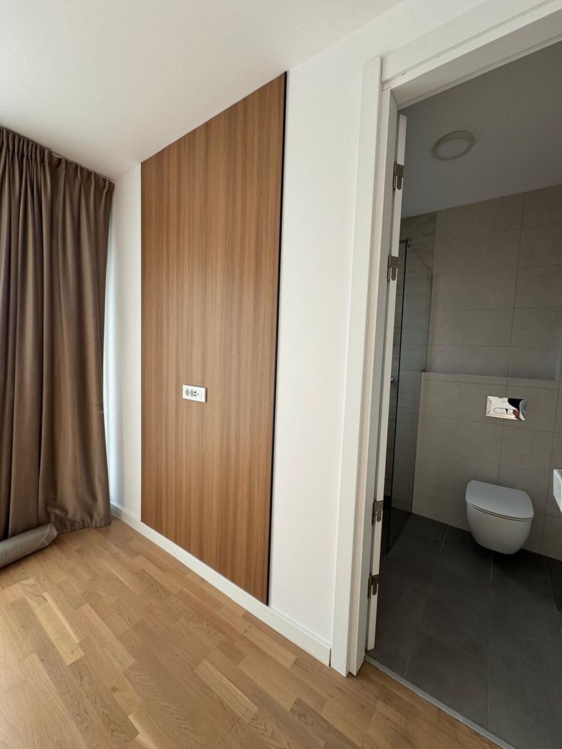 Vila de inchiriat Pipera Voluntari Zenville 2 locuri de parcare 4 bai - Poză 10