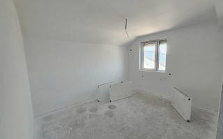Vila 4 camere | 2 bai | teren 200 mp | Centru comuna - Poză 10