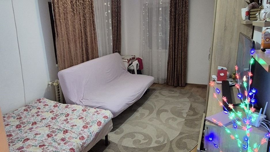 Garsoniera zona Auchan Titan - 1 Decembrie 1918 - Poză 1