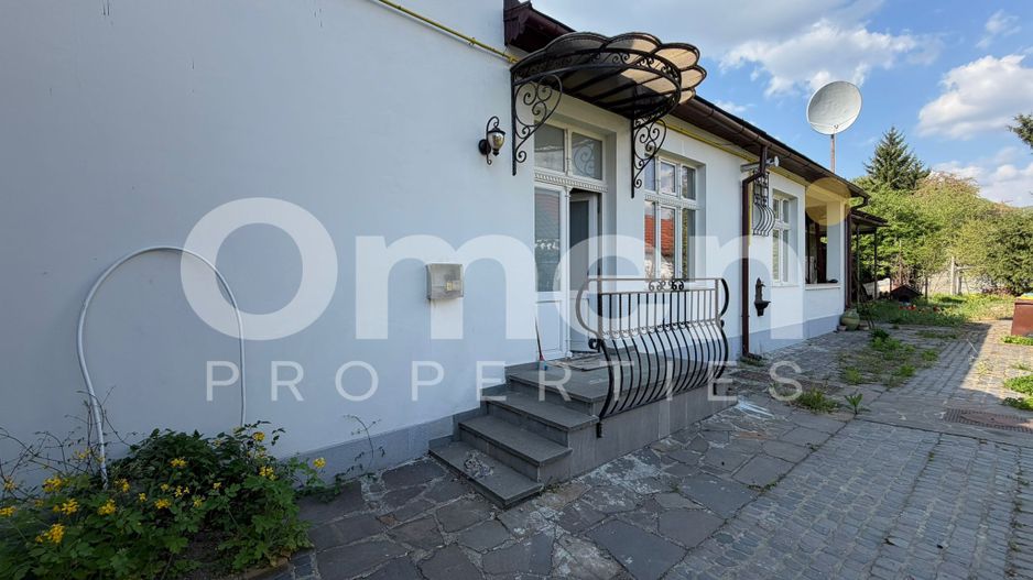 Casa renovata cu curte pentru inchiriere, zona Centrul Vechi - Poză 1