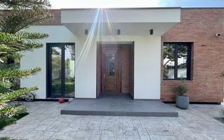 Vila cu 5 camere // * 565 mp gradina* // Tunari - Poză 53