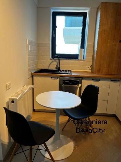 Apartament cu 1 camera complet mobilat si utilat langa Delta Vacaresti - Poză 4