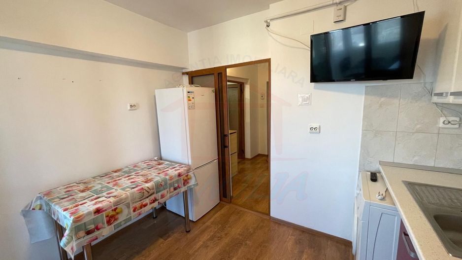 Apartament cu 1 cameră de închiriat - Zonă Ultracentrală, lângă Starea - Poză 9