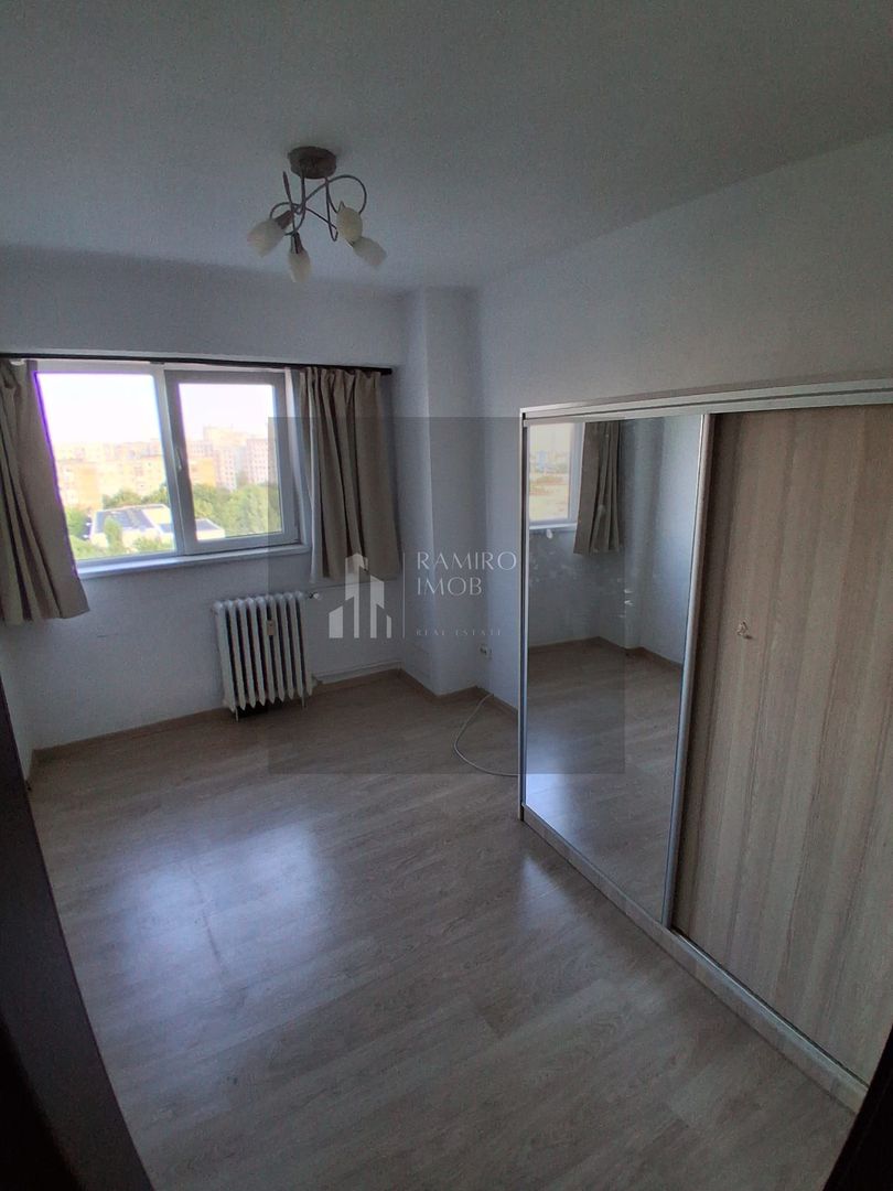 OCAZIE 3 CAMERE METROU GORJULUI 4 minute - Poză 8