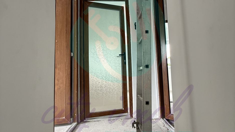 Casa receptionata in 2025 singura in curte - Poză 11