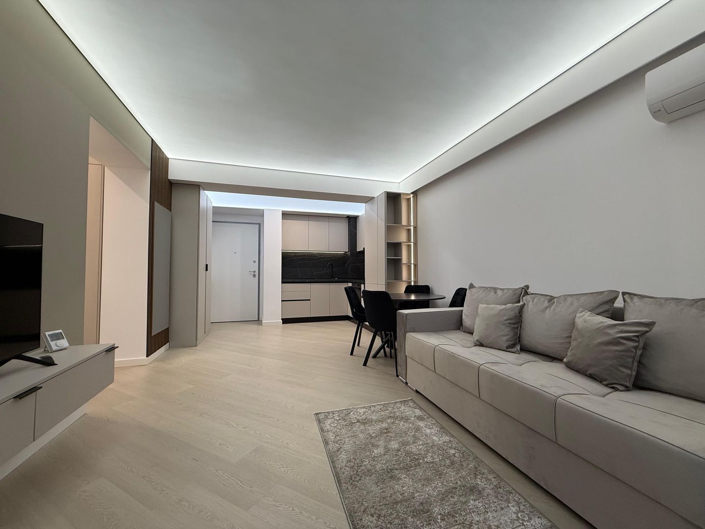 Apartament 2 camere de inchiriat  | Cortina North - Poză 3