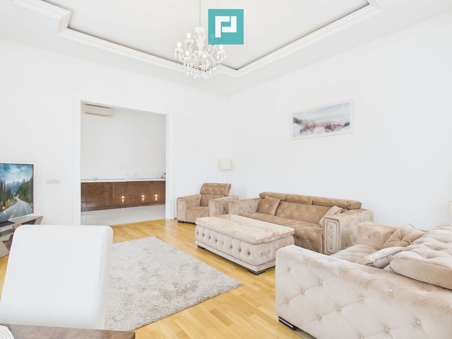 Apartament deosebit în clădire istorică central - Poză 21