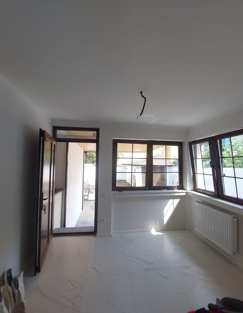 Casa de vanzare in Piata Abator - Poză 15