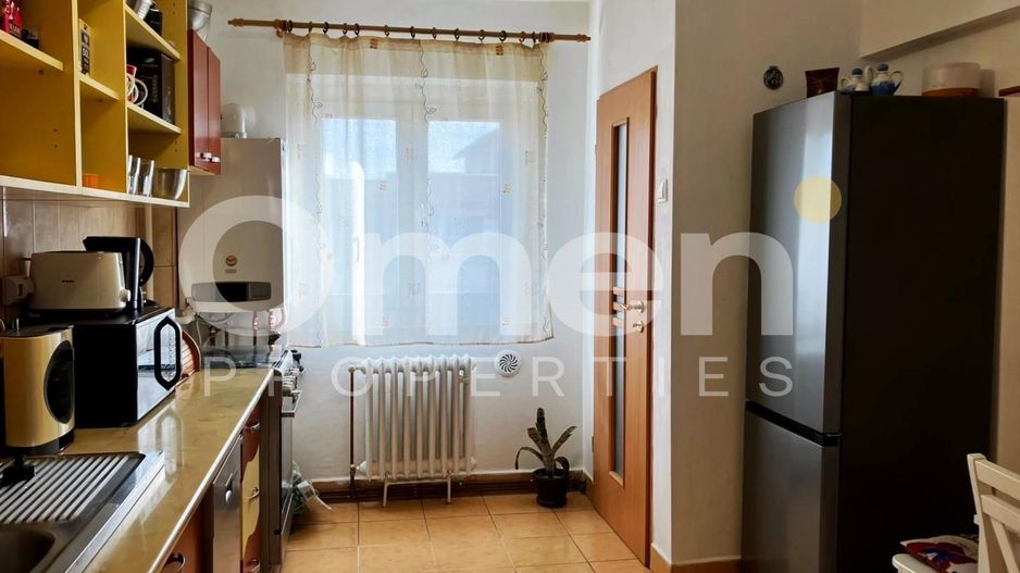 Apartament 3 camere spațios, ultracentral, etaj 4, mobilat și utilat - Poză 8