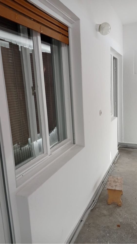 Apartament cu 3 camere si garaj, zona centrala. - Poză 7