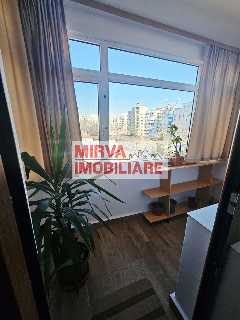 Apartament 2 camere Ultracentral, mobilat, utilat, decomandat - Poză 2