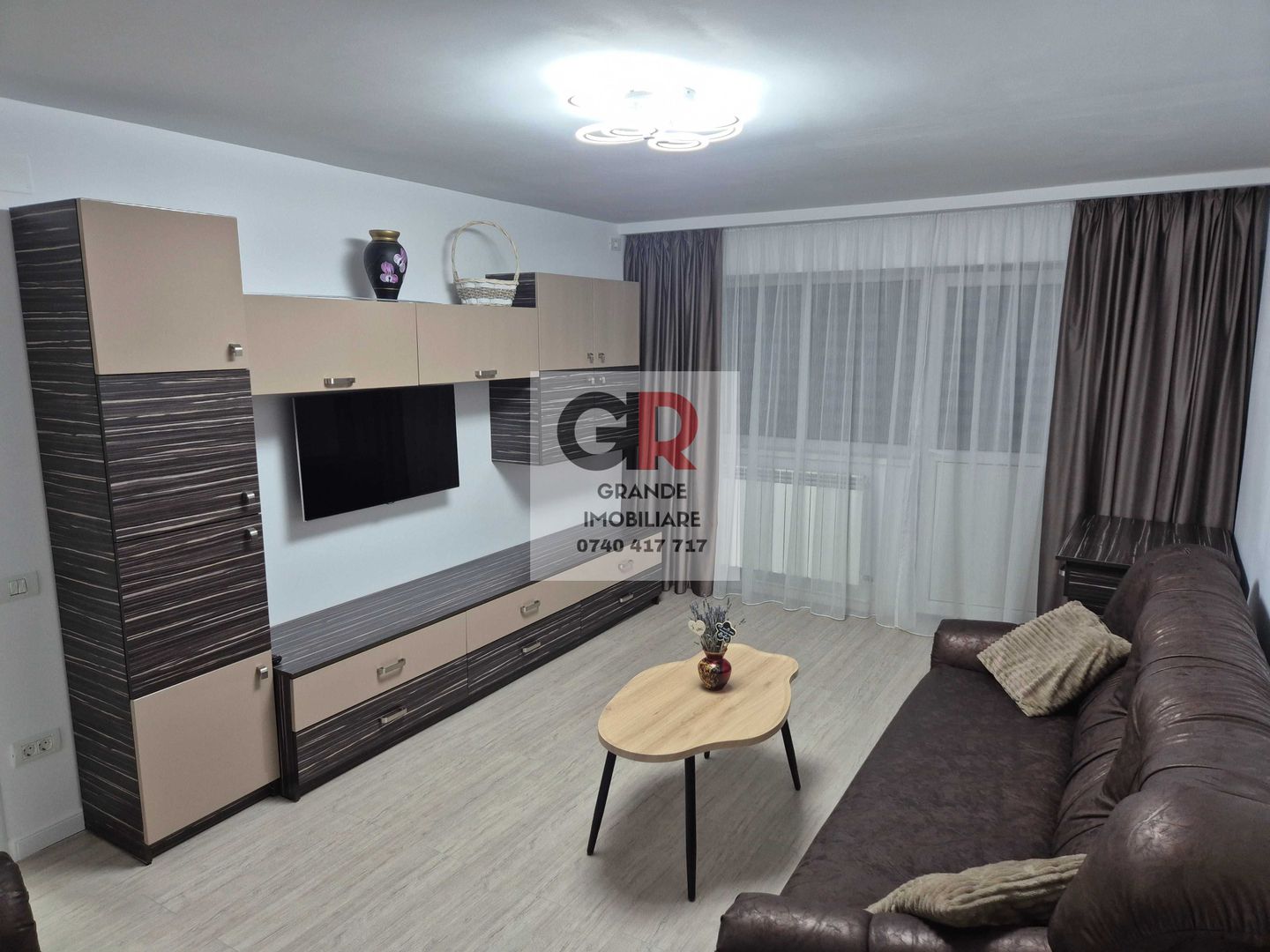 Ultracentral - Inchiriere apartament 2 camere, utilat, renovat, GAZ - Poză 2