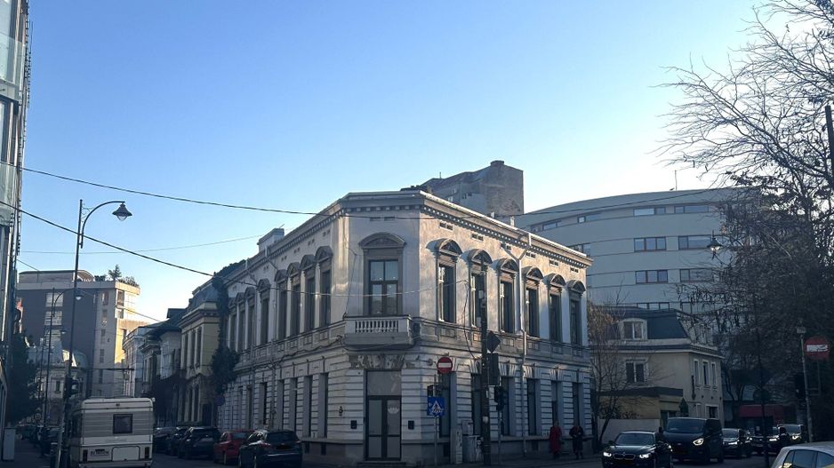 Apartament 3 camere | Jean Louis Calderon - Poză 1
