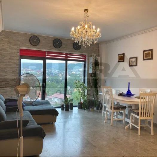 Apartament 2 camere, etaj intermediar, parcare, zona Platinia - Poză 5