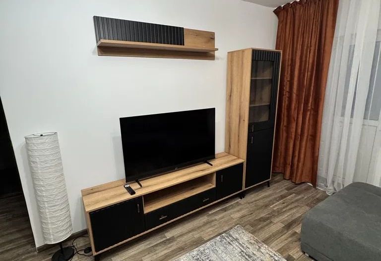 AP. 2 CAMERE PRIMA INCHIRIERE, COMPLET RENOVAT, BUCATARIE INCHISA - Poză 9