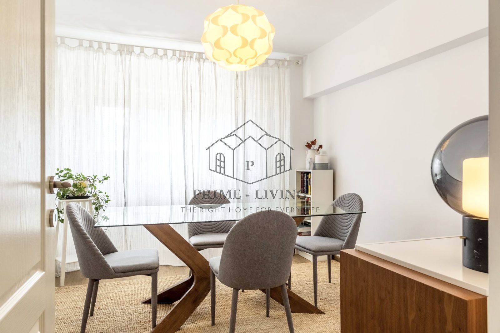 APARTAMENT COCHET DE 3 CAMERE LA INCHIRIERE PE CALEA VICTORIEI - Poză 2
