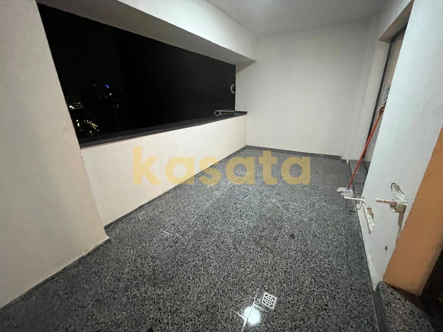 3 camere | Metrou 7 minute / loc parcare inclus - Poză 14