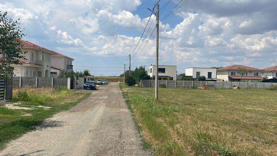 Teren Dumbravita 685mp I posibilitate SAD I-Comision 0 - Poză 1