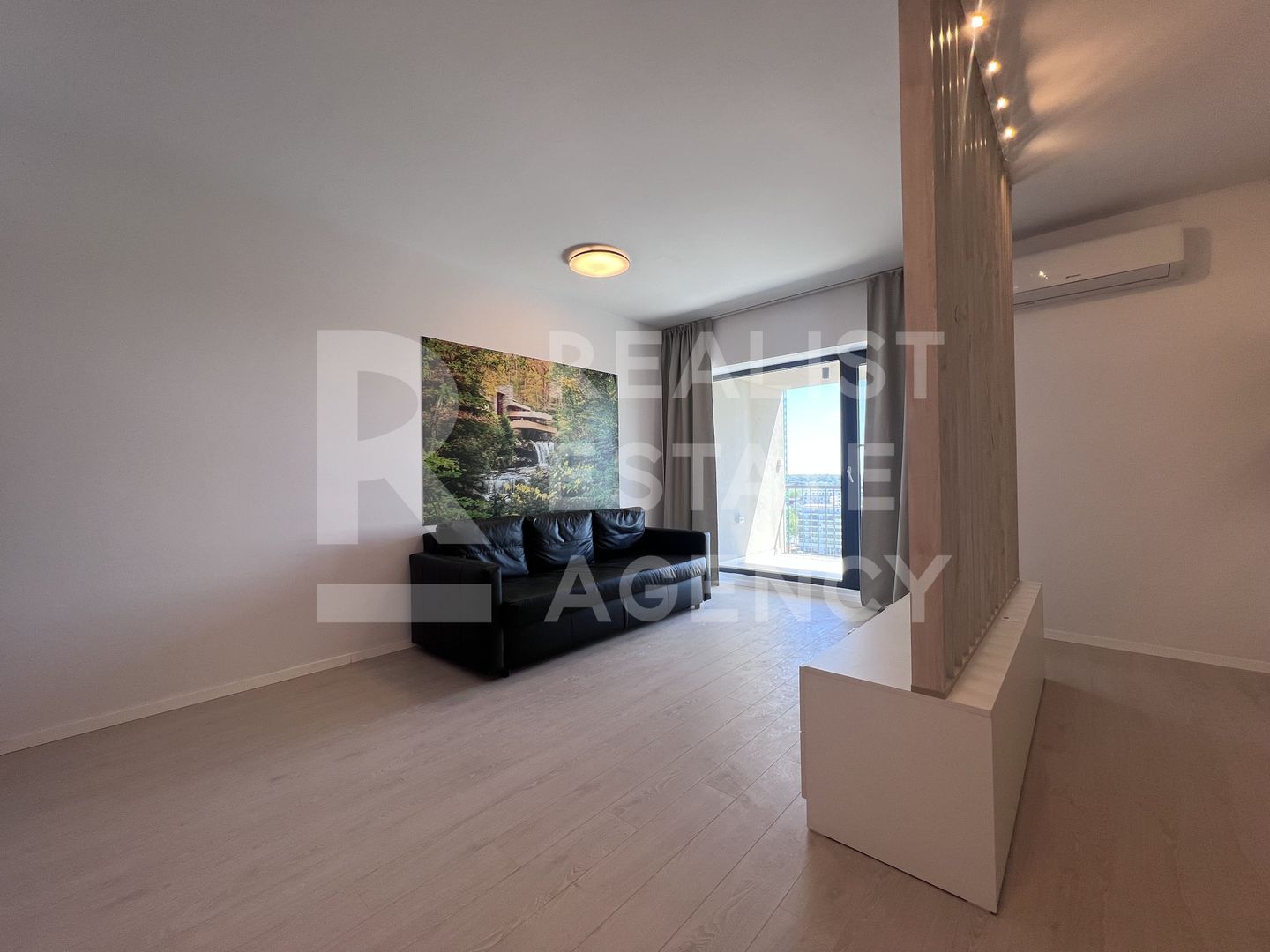 Apartament 4 camere de închiriat, București Noi, la prima chirie! - Poză 2