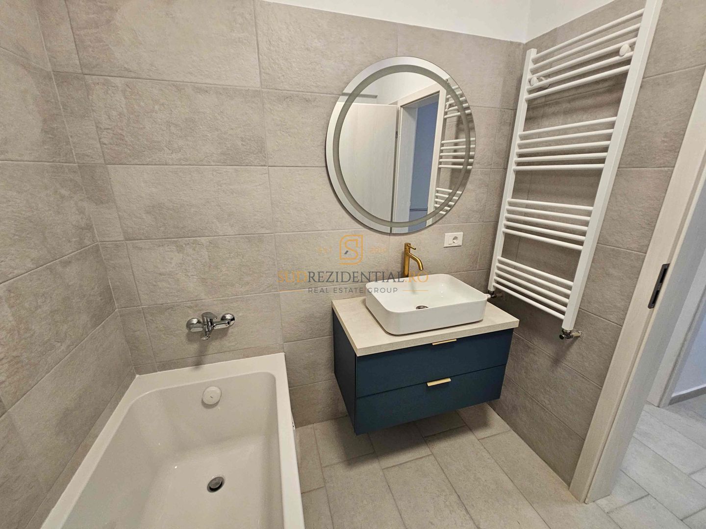 Apartament 2 camere decomandat,  Parcare, Bd. Metalurgiei - Poză 8