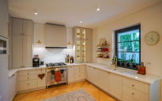 Vilă premium renovată integral | Erou Iancu Nicolae | Grădină privată - Poză 7