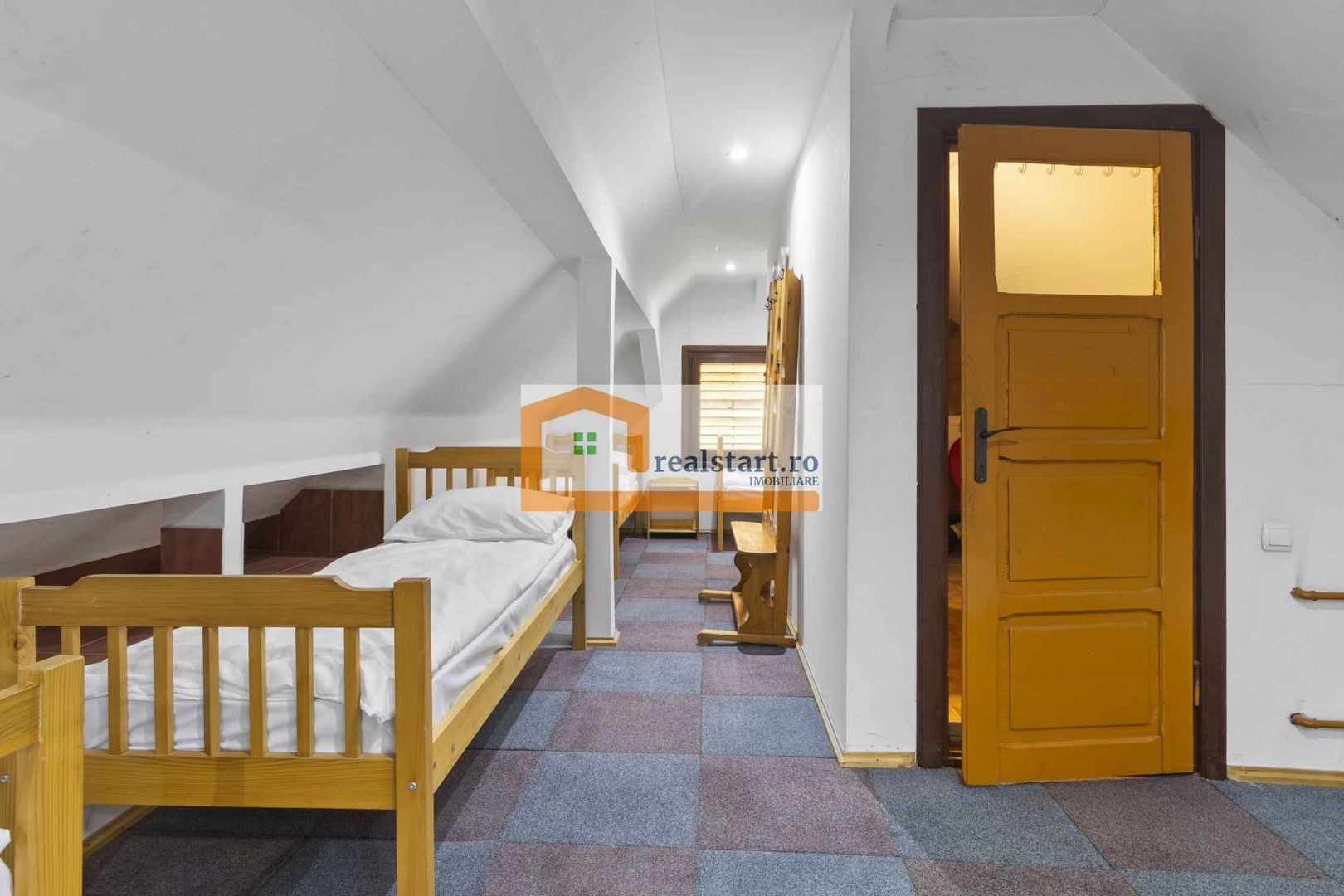 Vedere directa la Padure, 5000mp teren, Vila D+P+1E+M, semineu, foisor - Poză 27