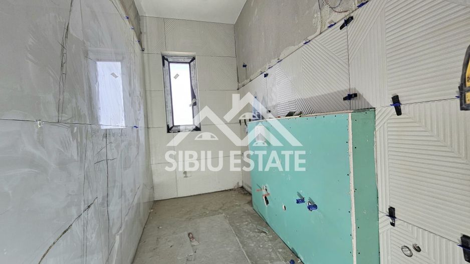 Casa pe parter, cu priveliste panoramica partial finisata - Poză 6