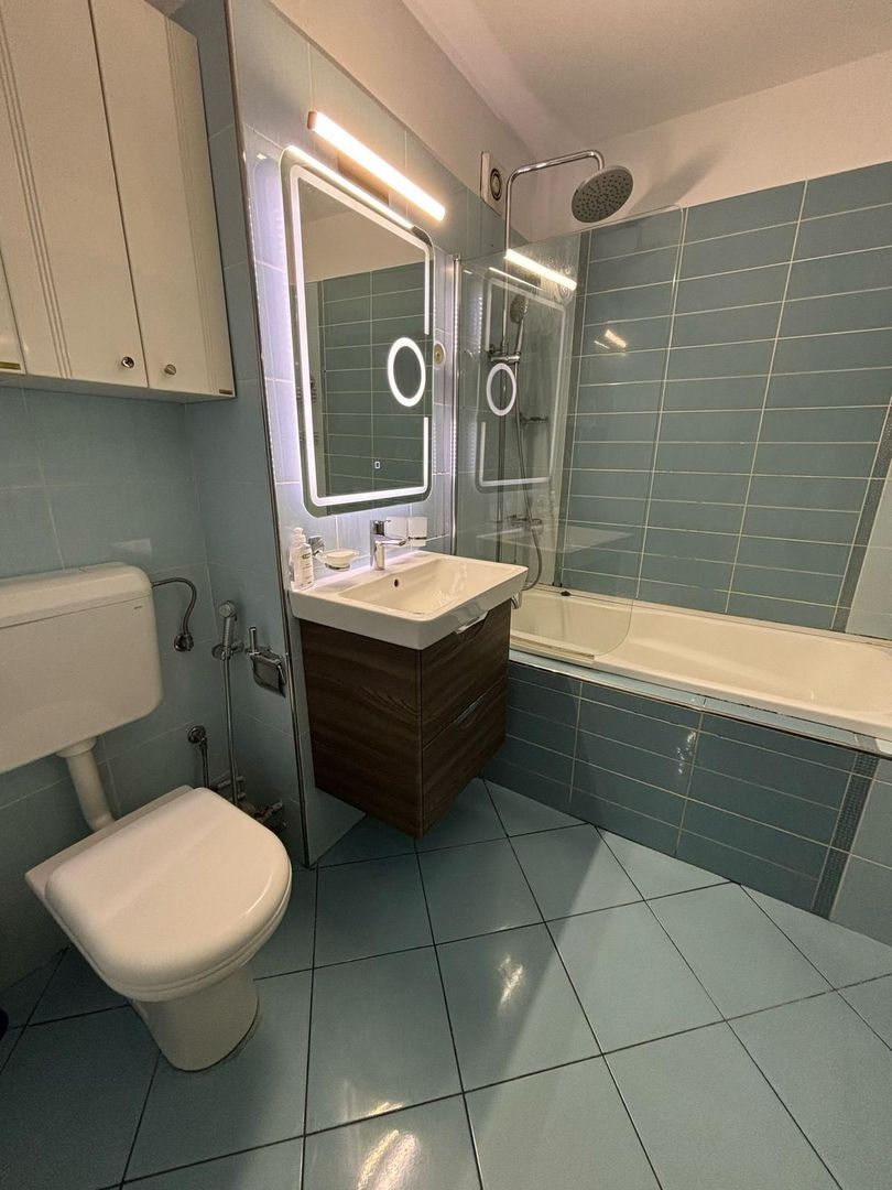 Vanzare Apartament 2 Camere Stradal Bulevardul Decebal - Poză 9